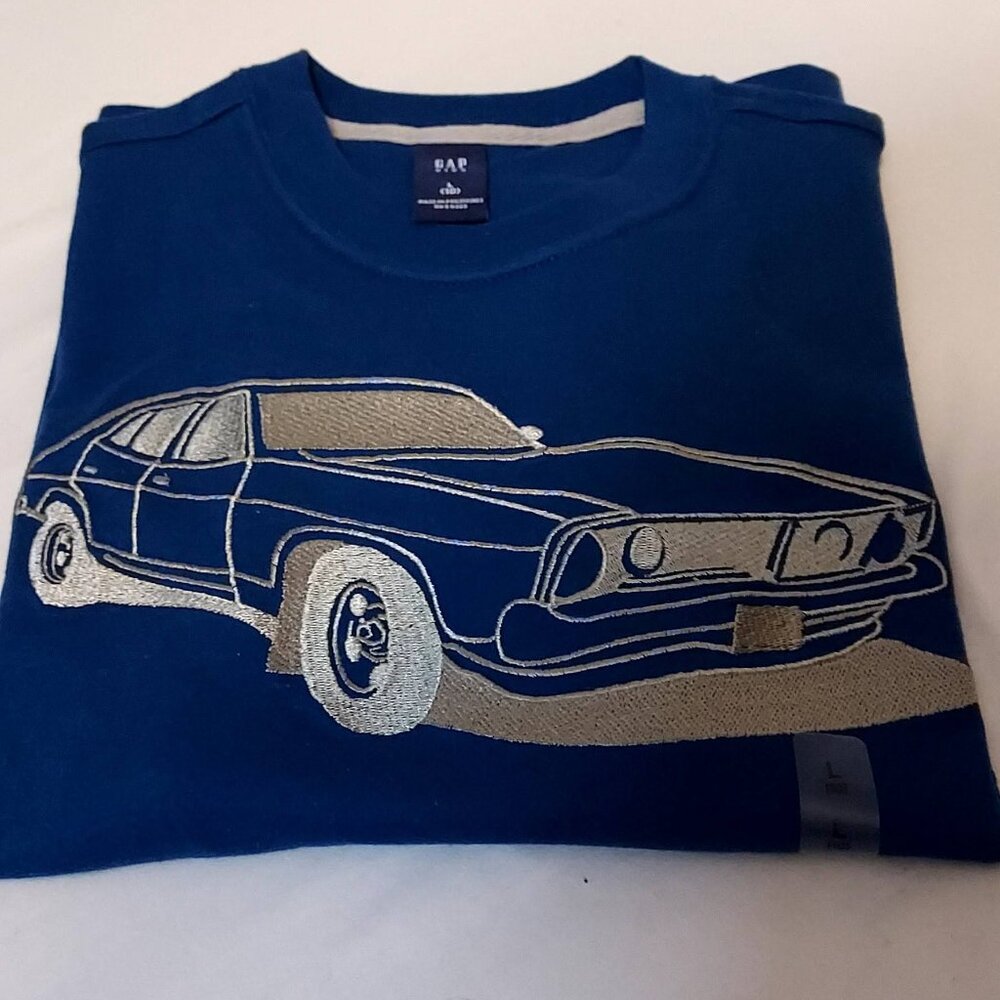 NWTs Gap Deep Blue Short Sleeve T Shirt Sz L -10 Ford Fairmont Mustan GXL Logo U